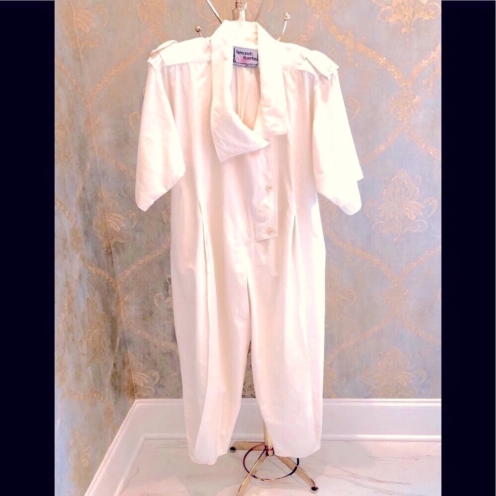 VTG 90s designer 100% pre-shrunk cotton Muslin jumpsuit Size small to medium